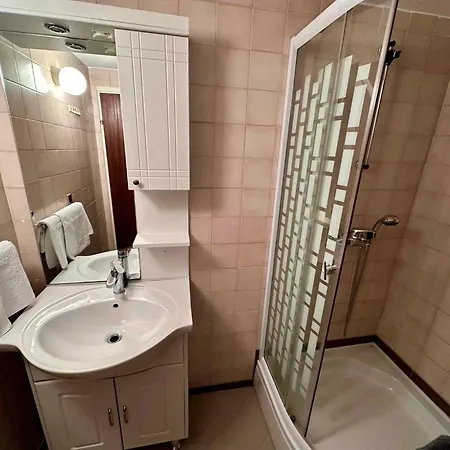 In 54353 アパート *