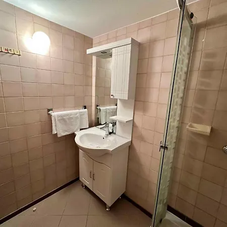 In 54353 アパート *