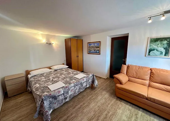 Apartmán In 54353 *